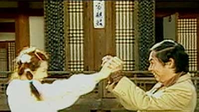 打抱不平剧照6
