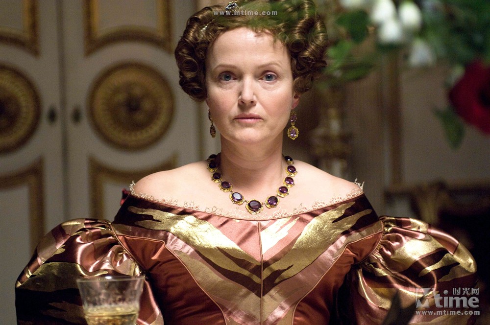 年轻的维多利亚