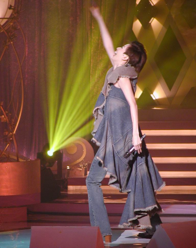 梅艳芳 生活照 - mtime时光网