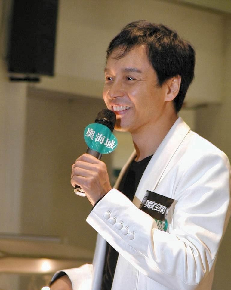 张国荣 生活照 - mtime时光网