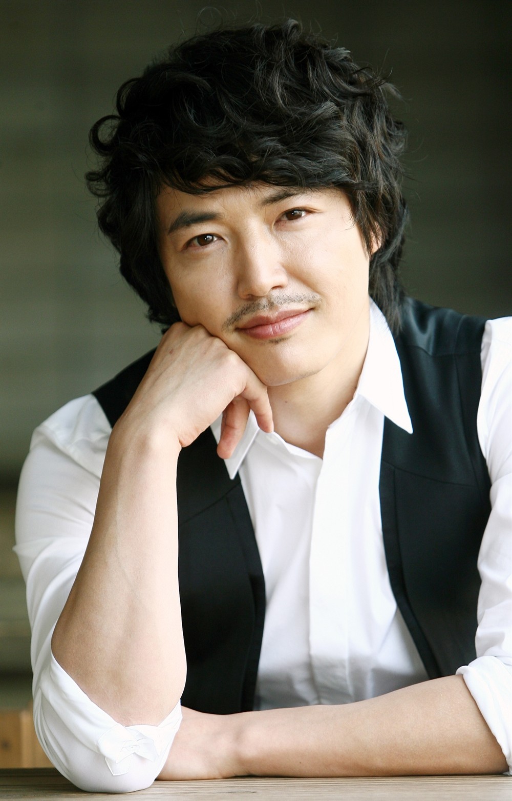 尹相铉 写真 - mtime时光网