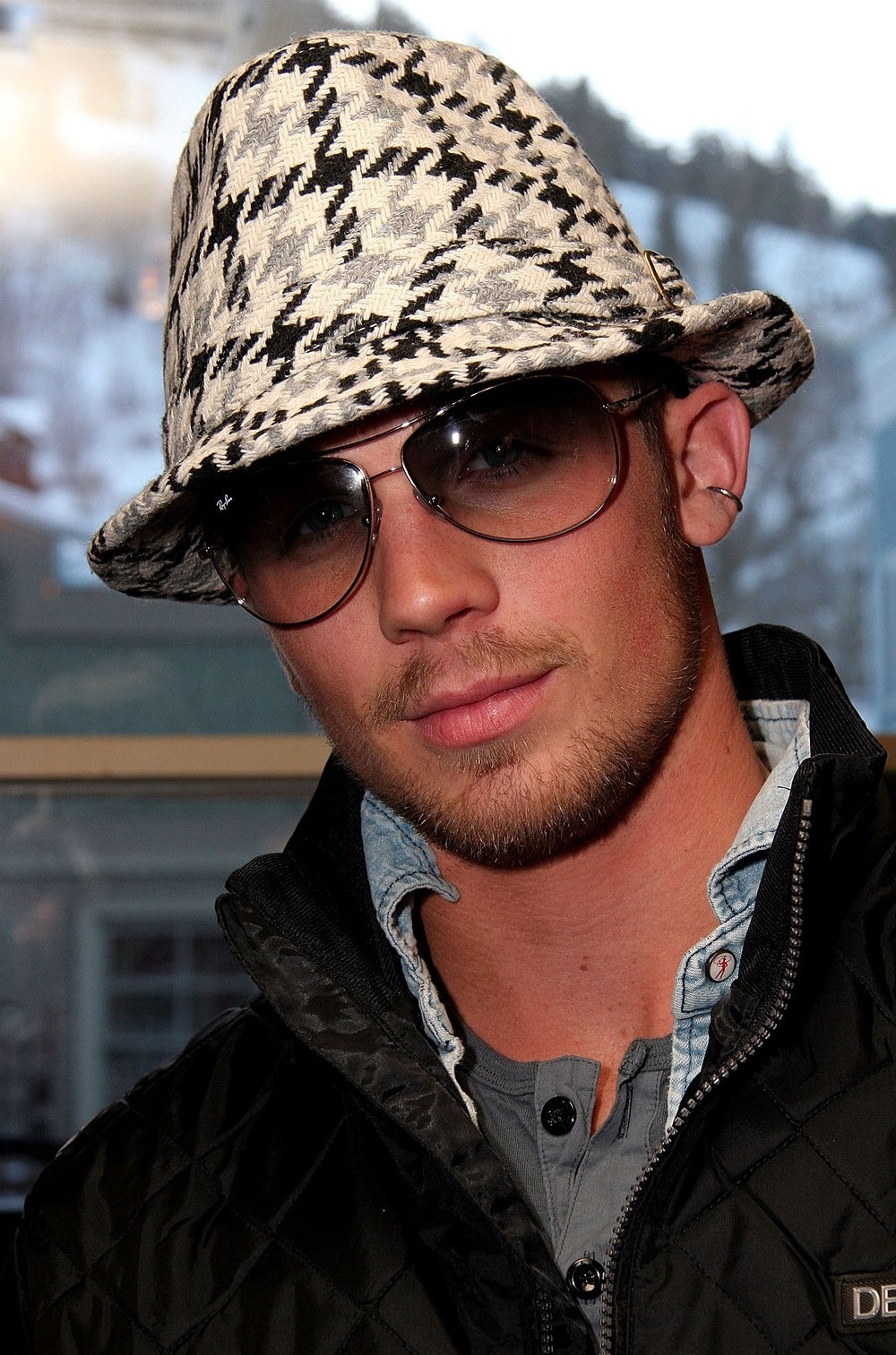 凯姆·吉甘戴 生活照 - mtime时光网