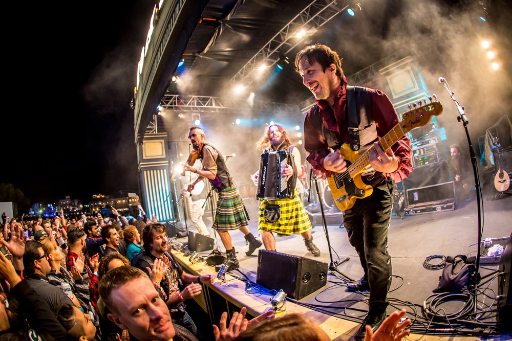 里约热内卢摇滚音乐节 官方剧照 - mtime时光网