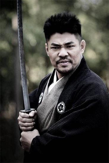 你的传奇之危机四伏